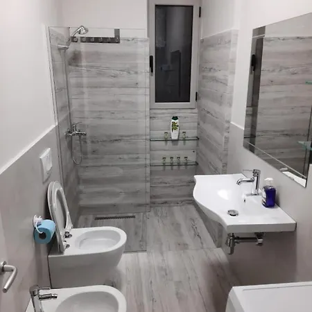 Disy Lägenhet Vlorë