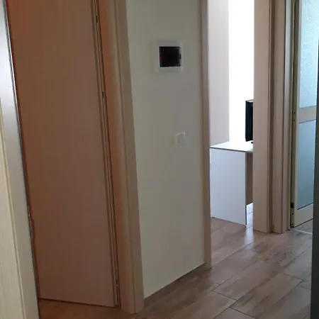 Apartment Disy