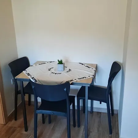 Disy Apartment *